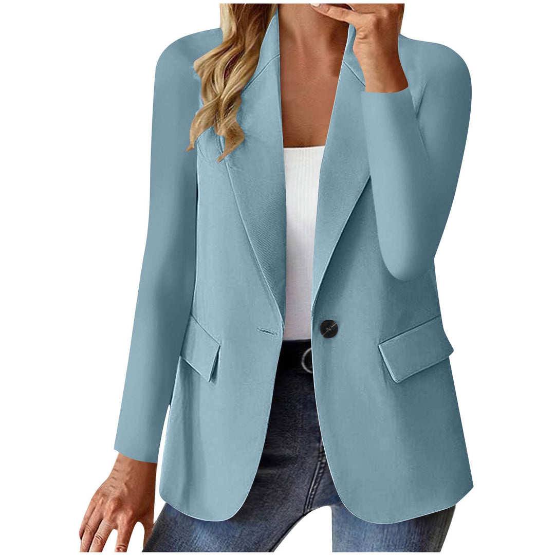 Classic button blazer with a lapel collar and pockets