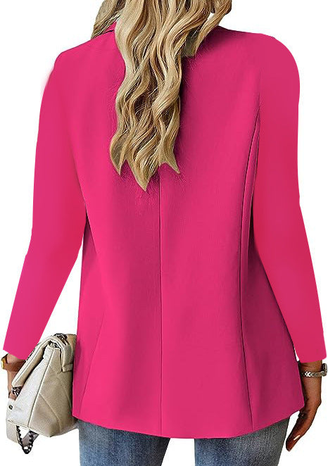 Classic button blazer with a lapel collar and pockets