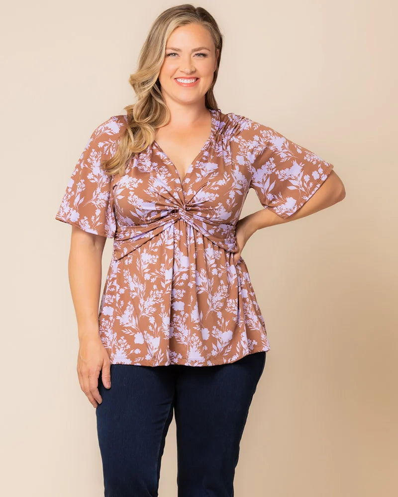 Abby Twist Front Top