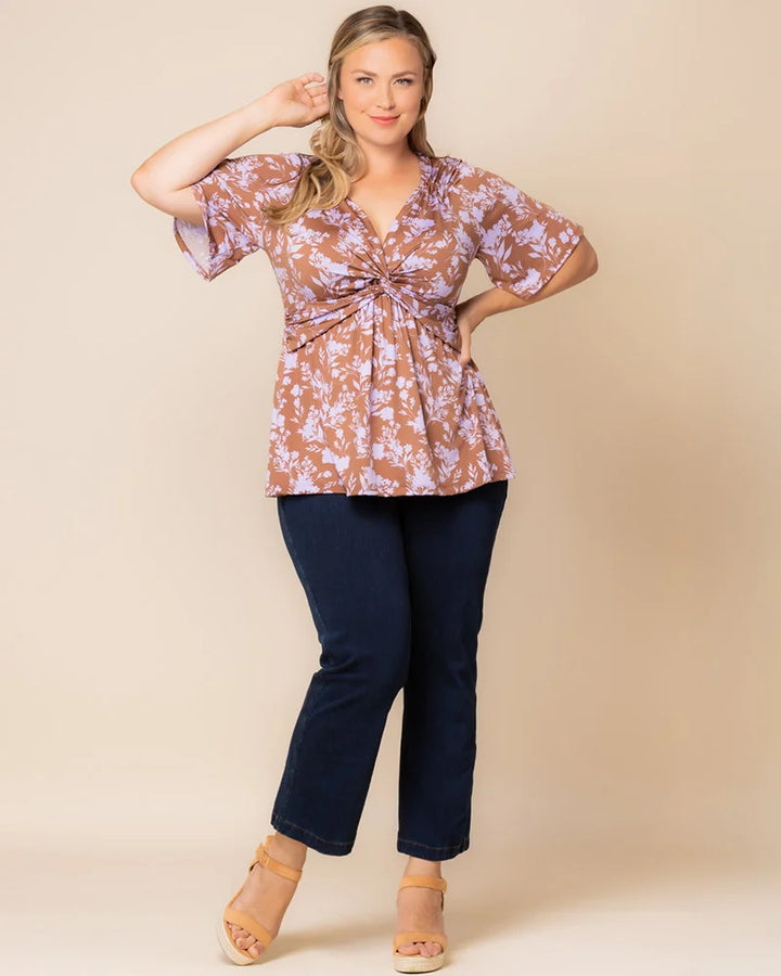 Abby Twist Front Top