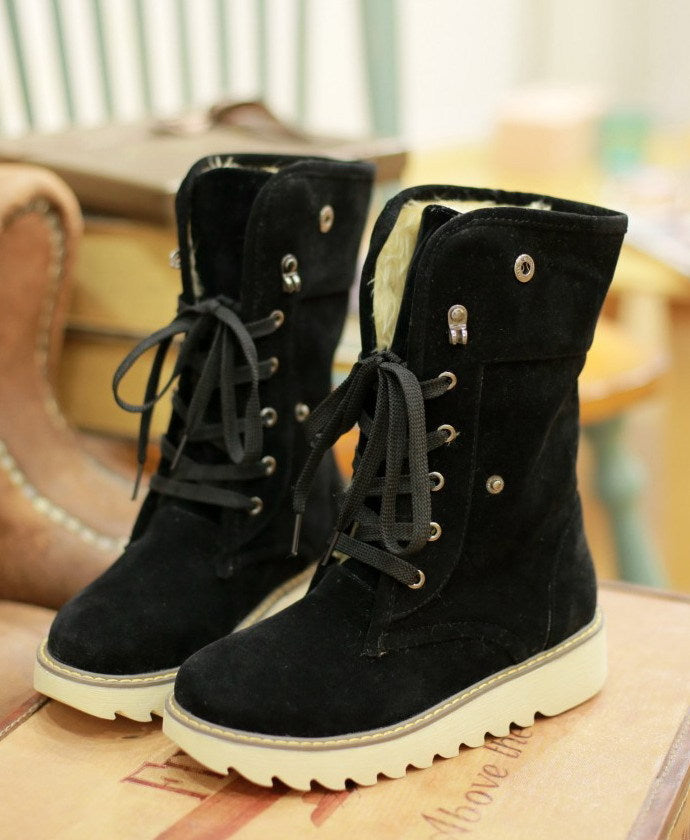 Faux Fur Lace-Up Snow Boots – Flat, Low-Top Winter Boots