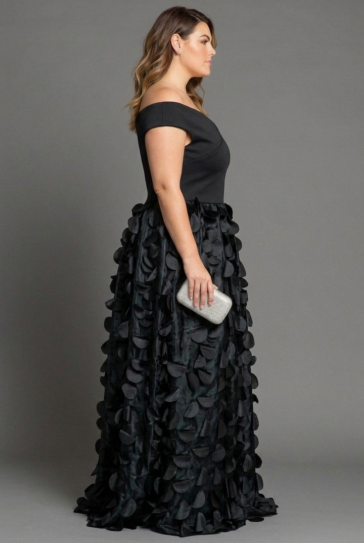 Elegant Off-Shoulder 3D Petal Appliqué Floor-Length Evening Gown