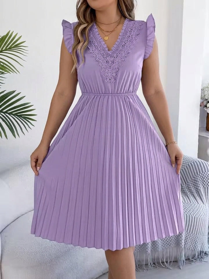 Briony  Casual V-Neck Maxi Dress with Lace Detail