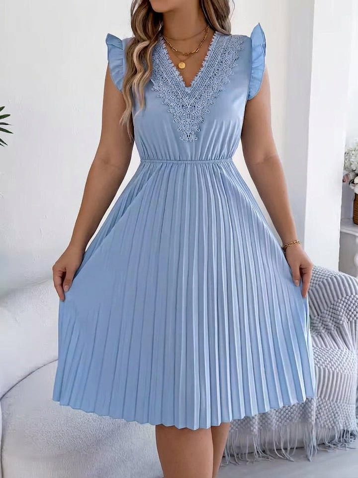 Briony  Casual V-Neck Maxi Dress with Lace Detail