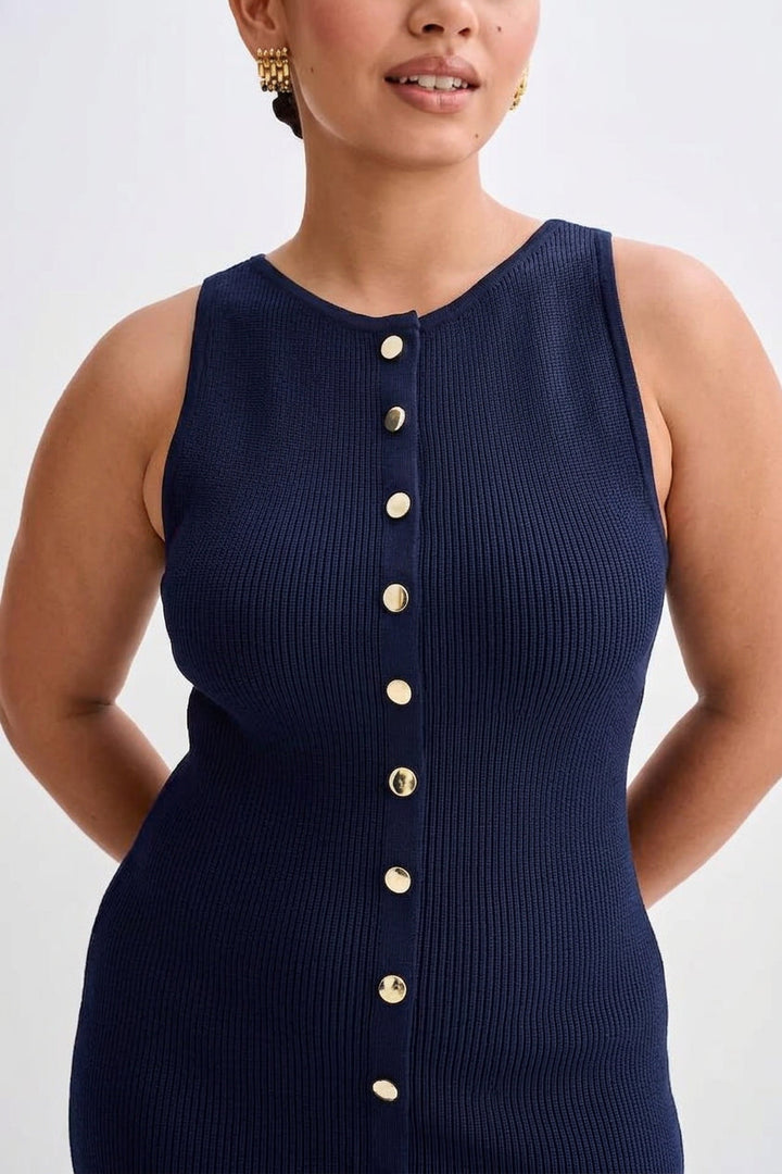 Quinn  Elegant Sleeveless Button-Up Bodycon Knit Maxi Dress