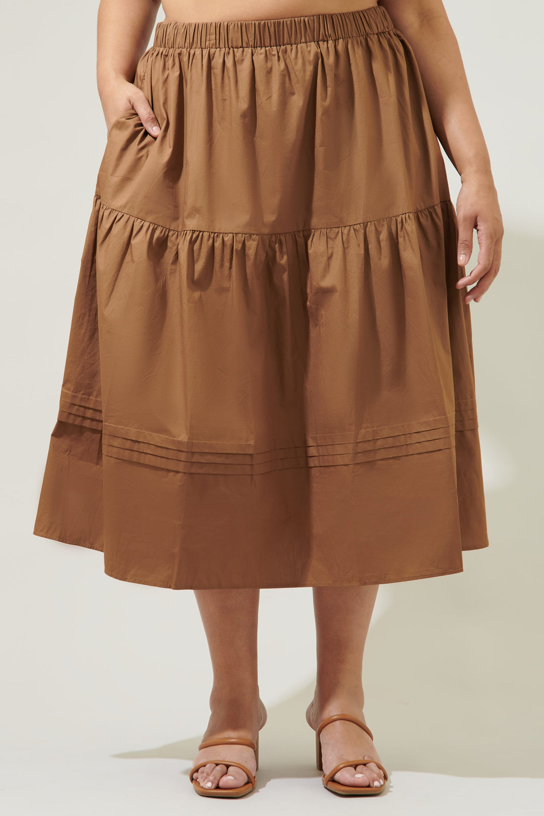 Flores Pleated Midi Skirt Curve