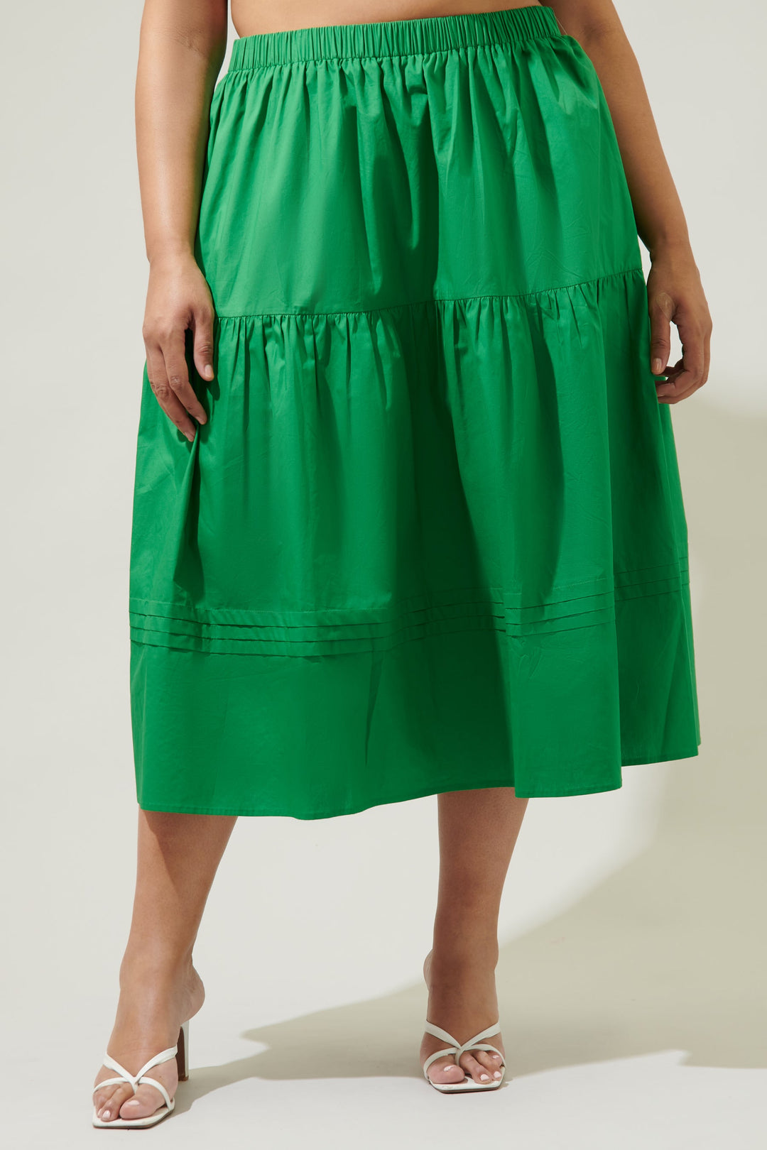 Flores Pleated Midi Skirt Curve