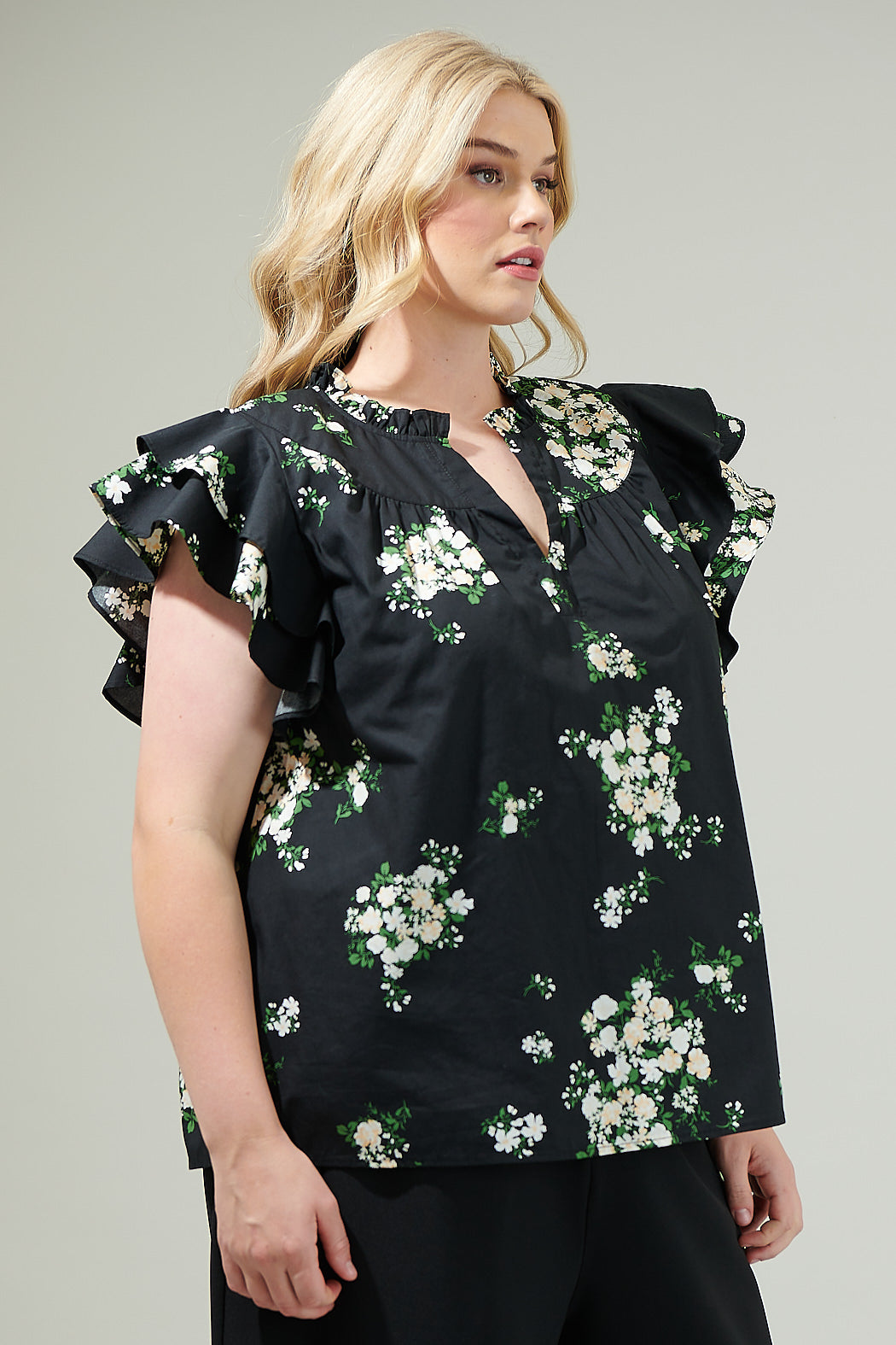 Emery Floral Split Neck Top Curve
