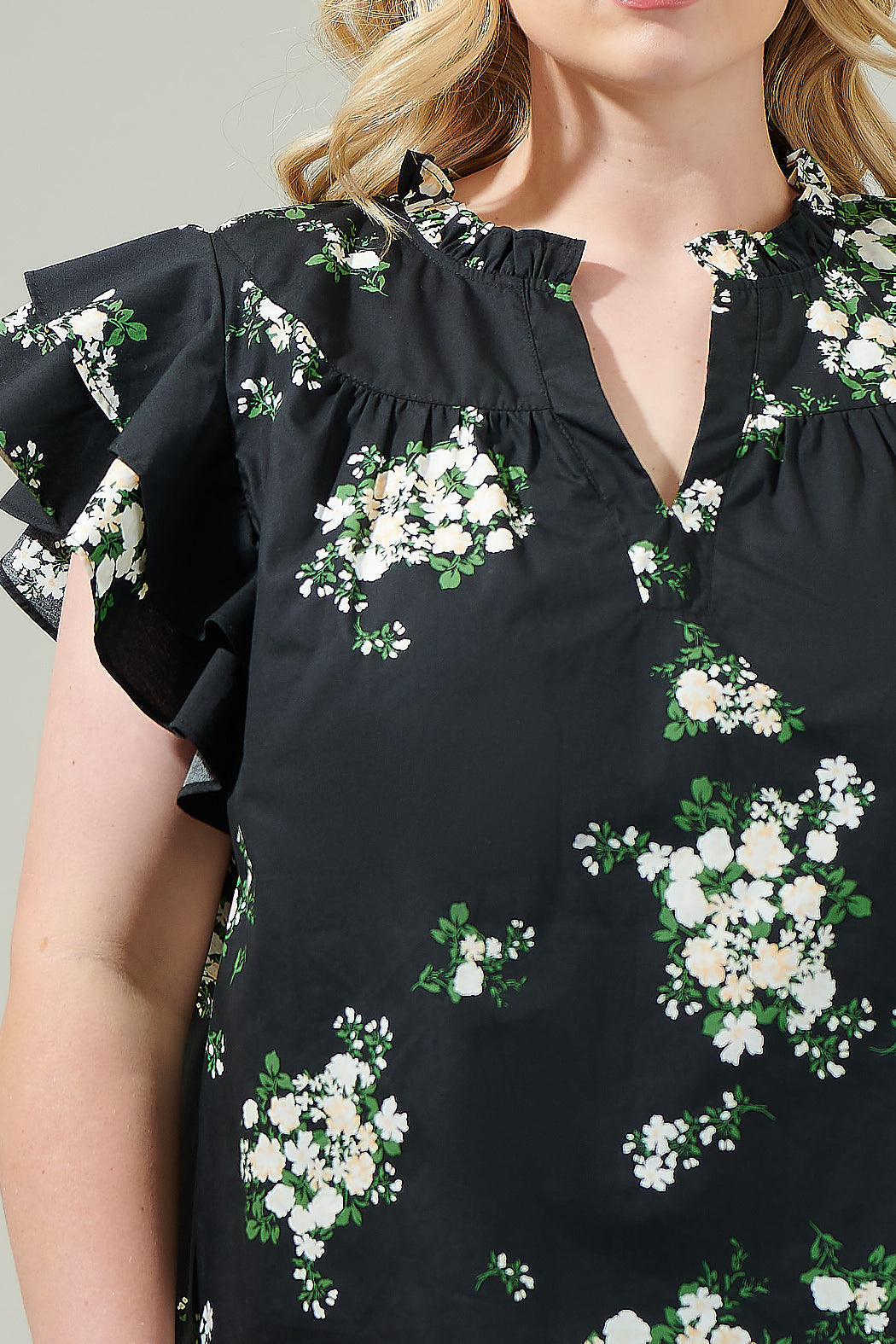 Emery Floral Split Neck Top Curve