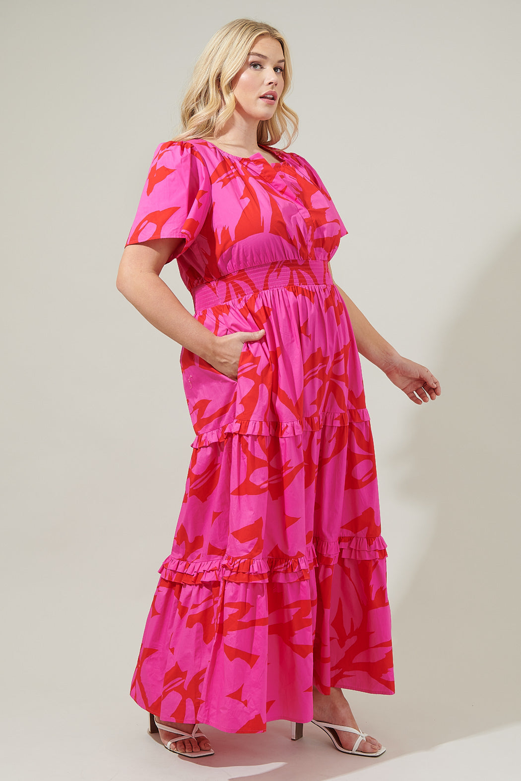 Jolene Abstract Palmer Poplin Tiered Maxi Dress Curve