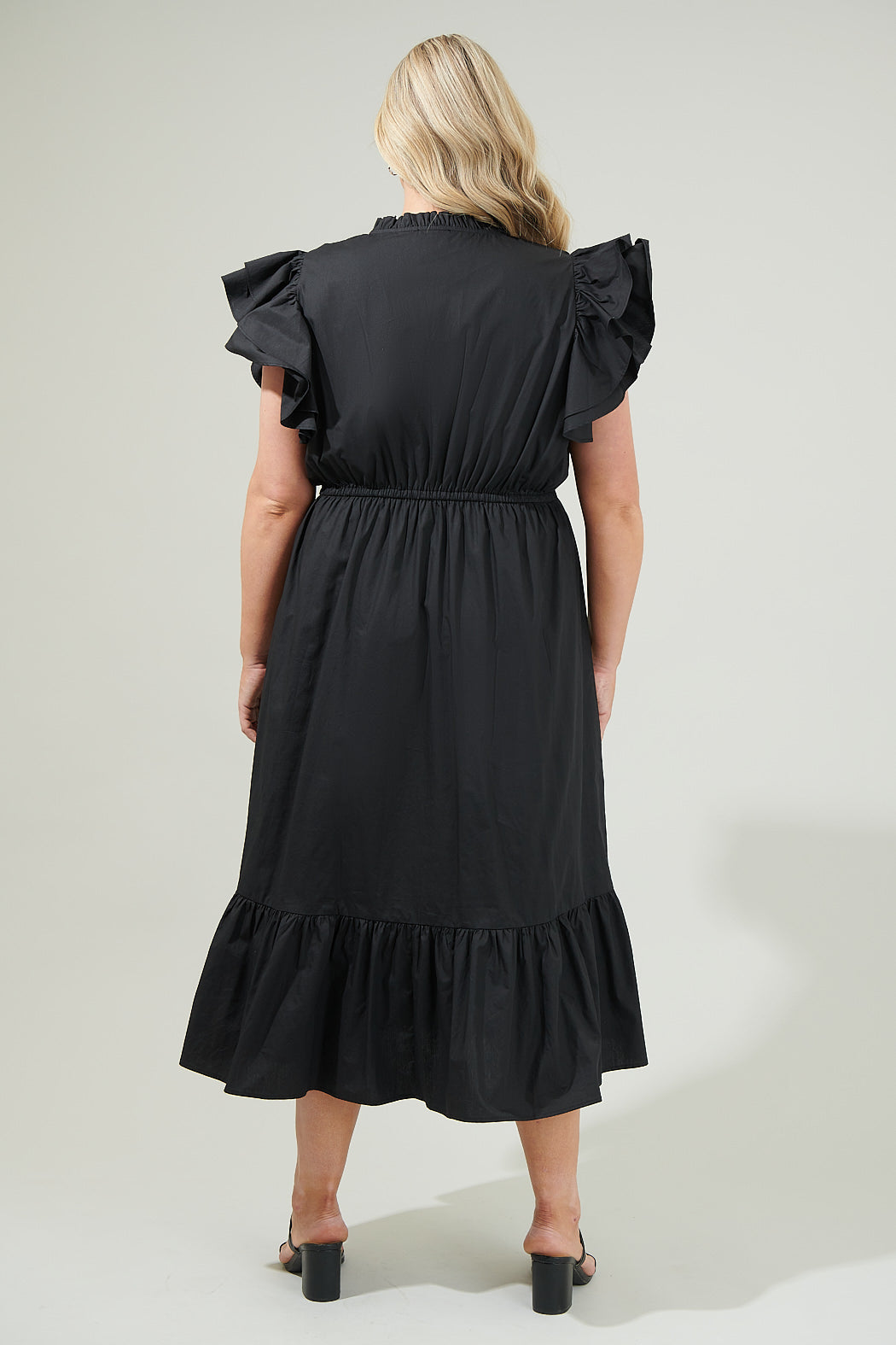 Miley Dillan Midi Ruffle Dress Curve