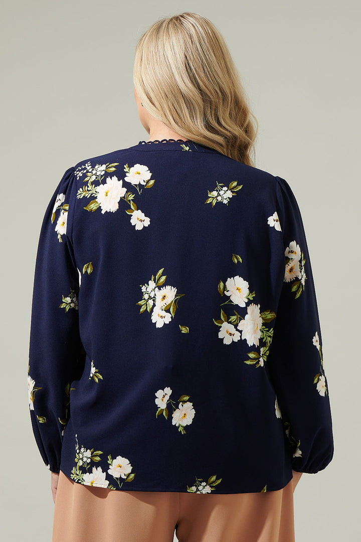 Arlene Floral Split Neck Blouse Curve