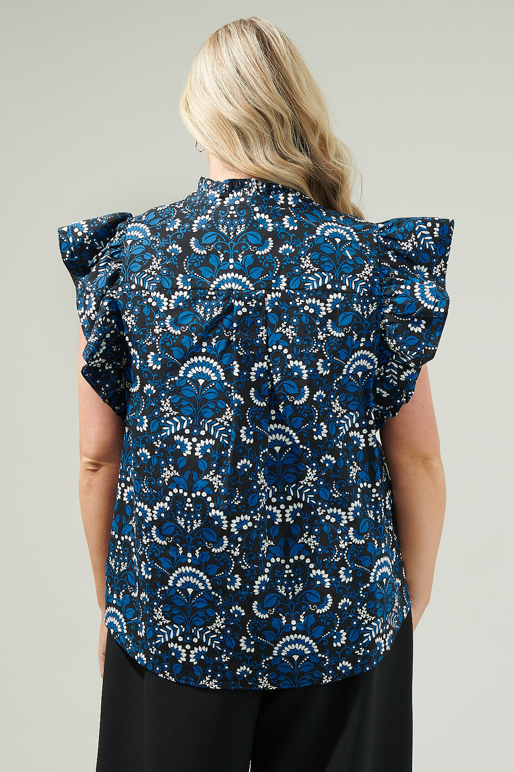 Etta Floral Sleeveless Ruffle Top Curve
