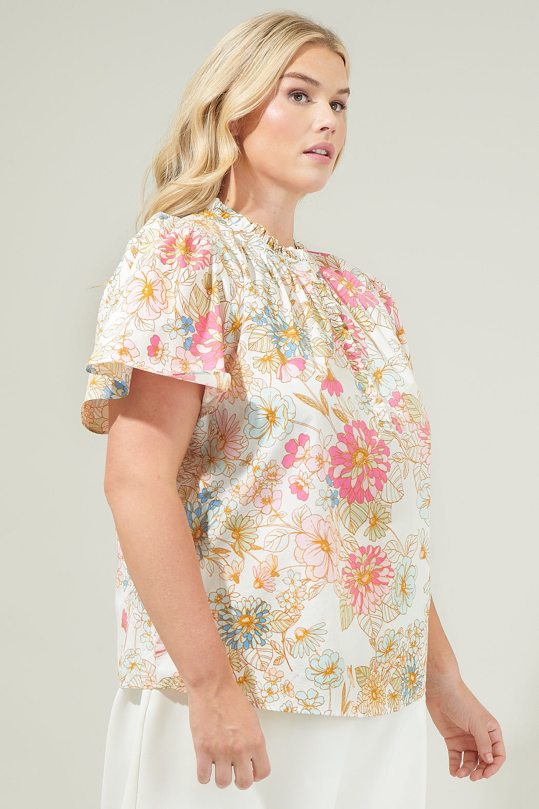 Day Lily Floral Ruffle Blouse Curve