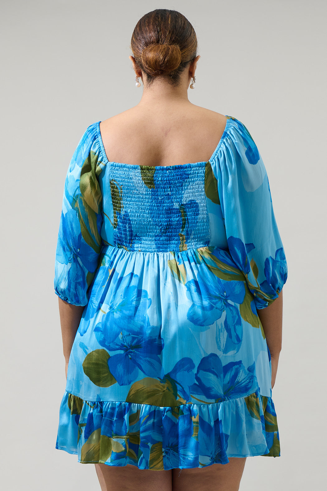Neiva Floral Evy Sweetheart Mini Dress Curve
