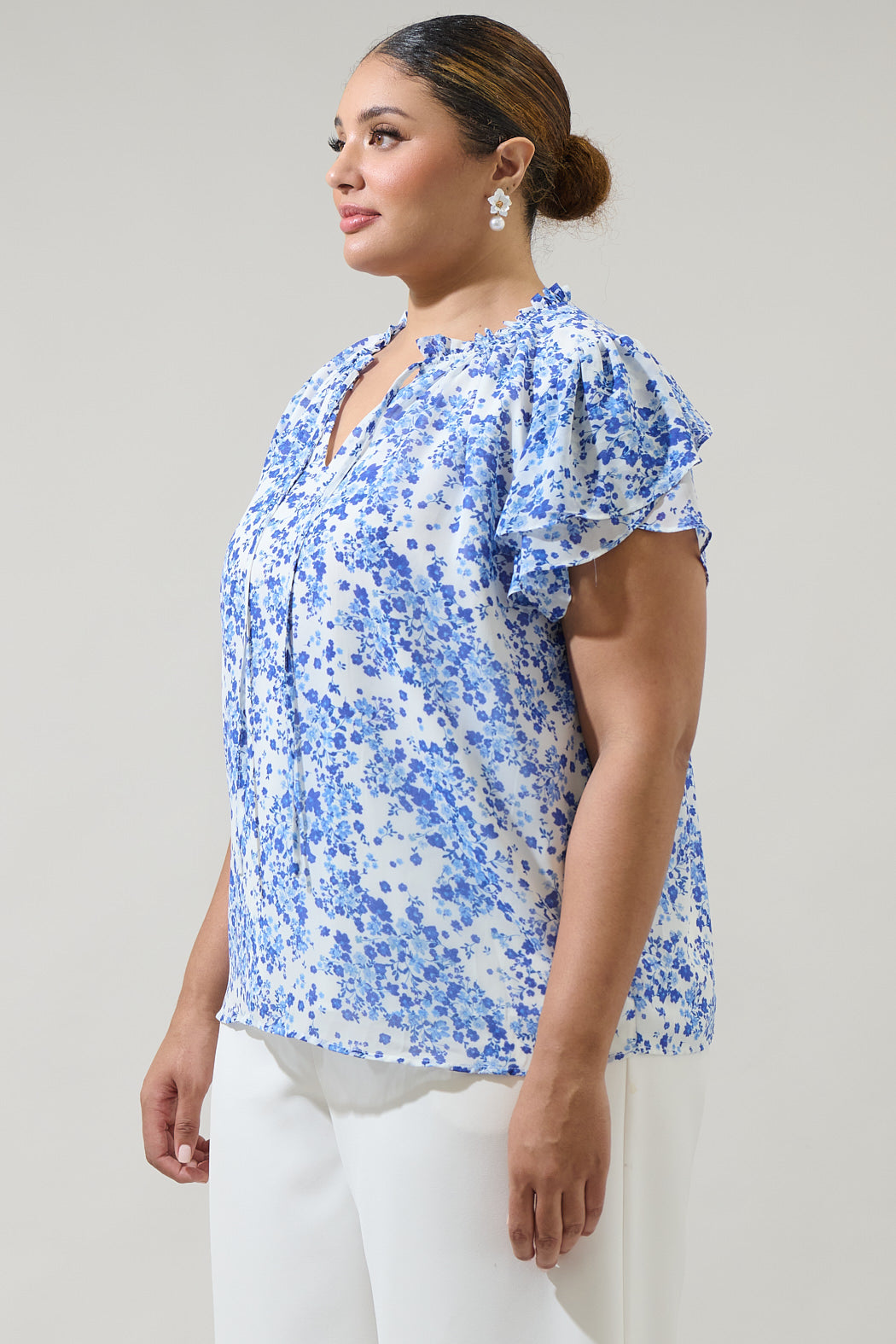 Camellia Floral Jewel Split Neck Top Curve