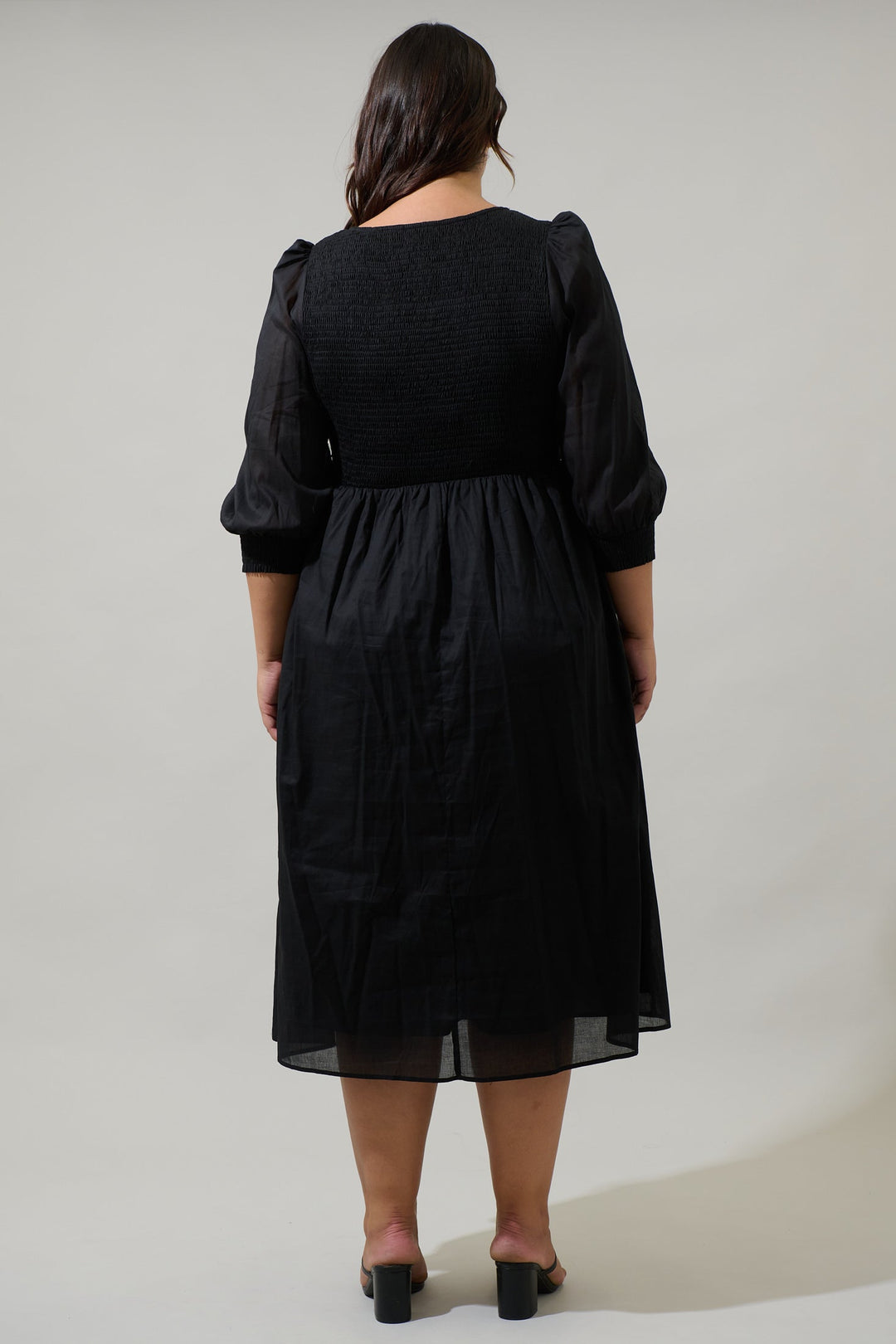 Zelda Smocked Long Sleeve Cotton Voile Midi Dress Curve