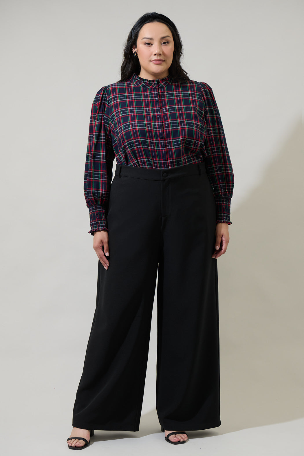 Chapman Plaid Button Down Top Curve