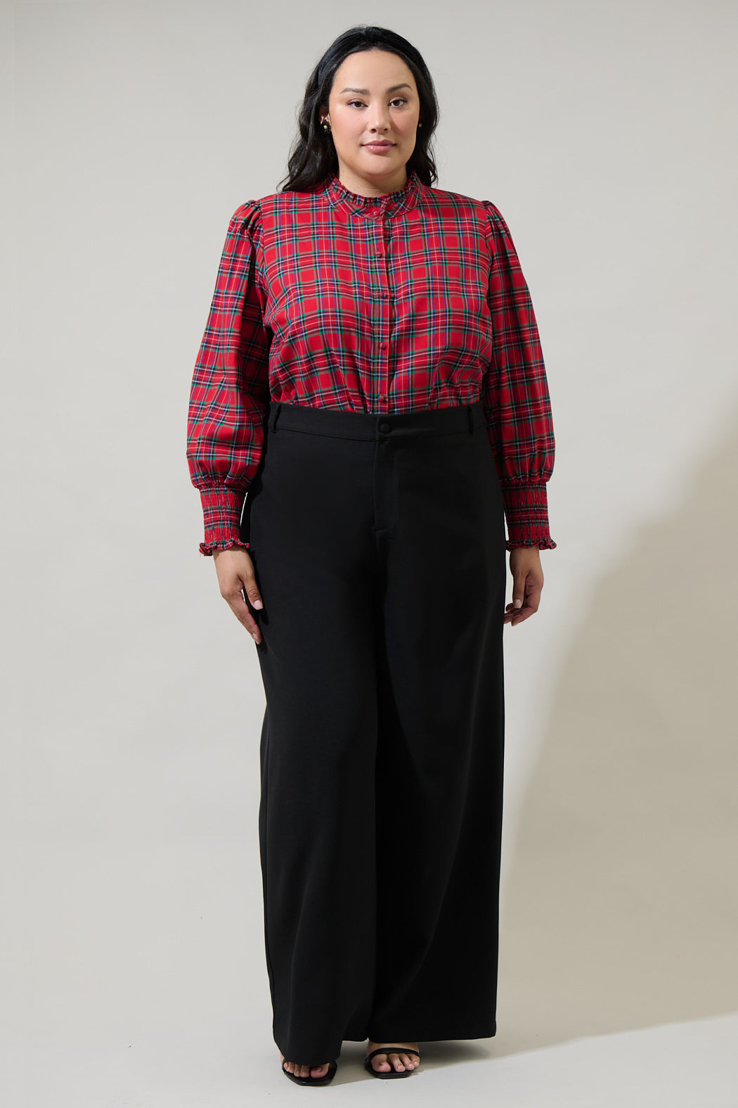 Chapman Plaid Button Down Top Curve