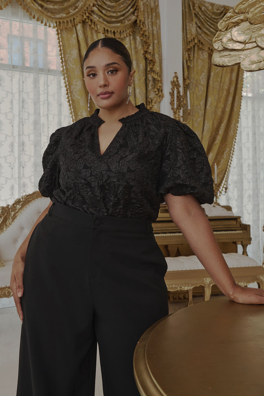 Arielle Jacquard Split Neck Top Curve