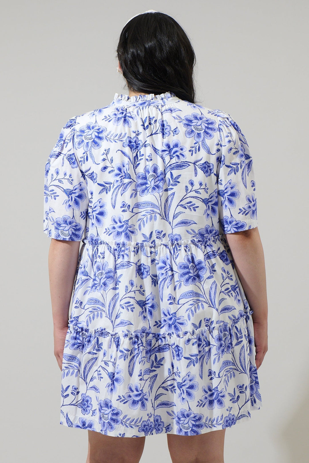 Maeve Floral Dixie Split Neck Shift Dress Curve