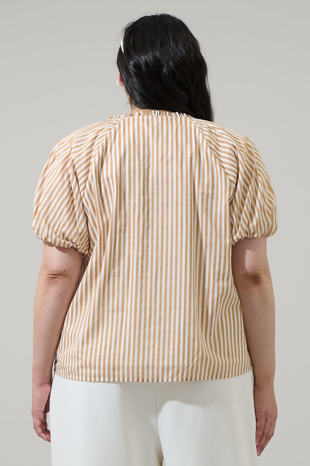 Dream State Avy Button Down Top Curve