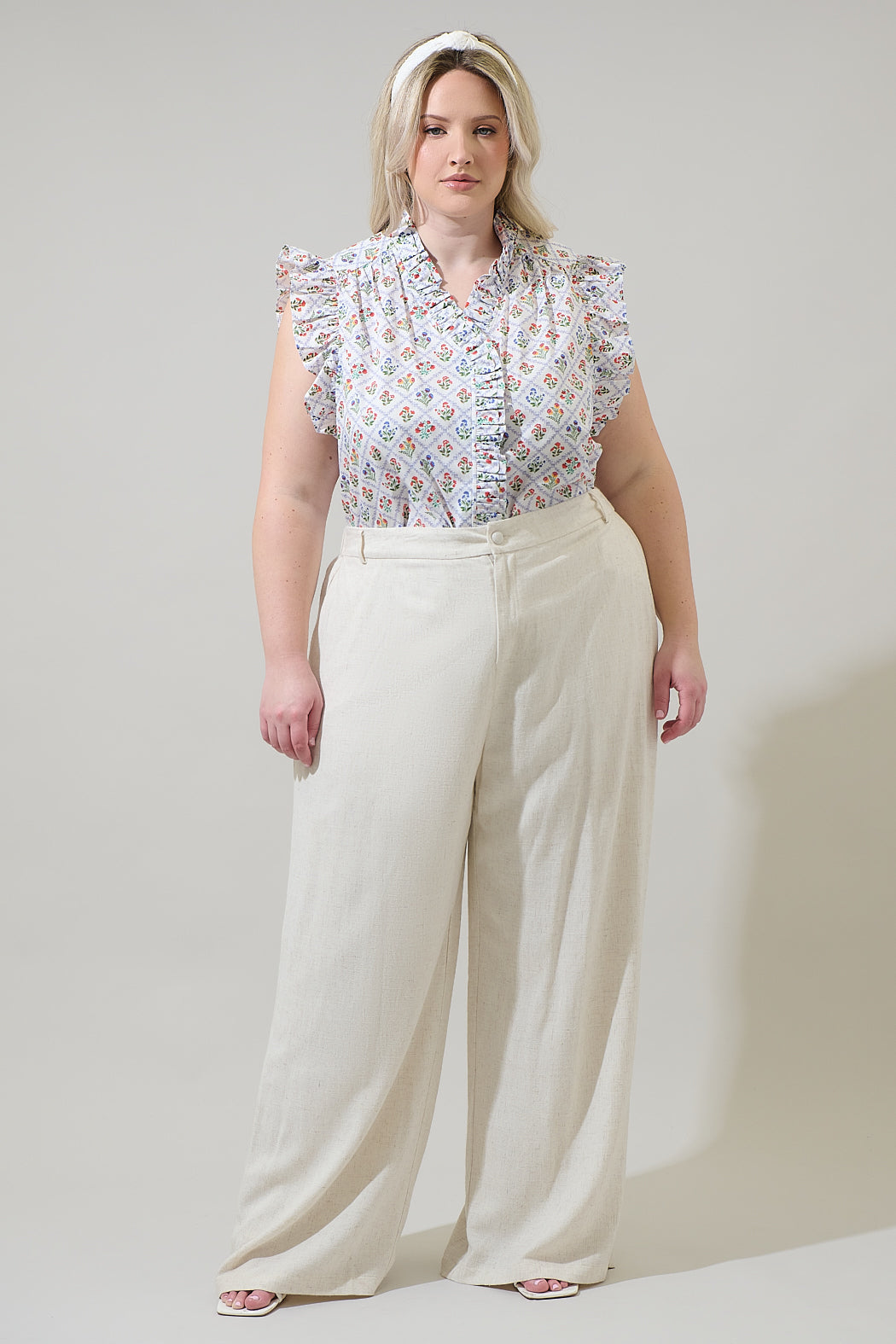 Lara Floral Eviel Ruffle Blouse Curve