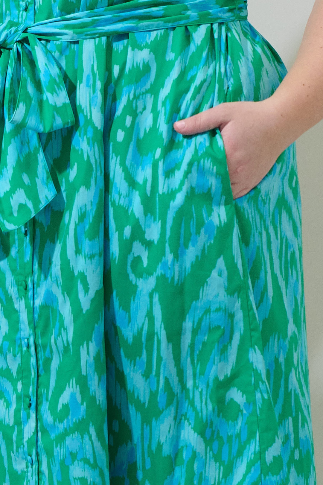 Penola Cileah Collared Maxi Dress Curve