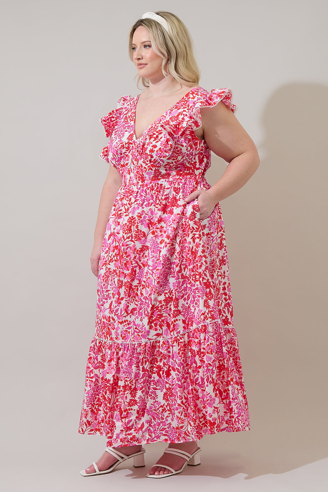 Reidy Floral Mawar Ruffle Maxi Dress Curve