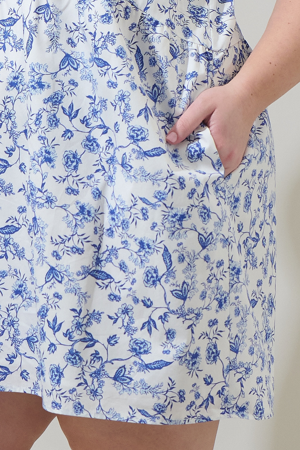 Kearny Floral Jerome Shift Mini Dress Curve