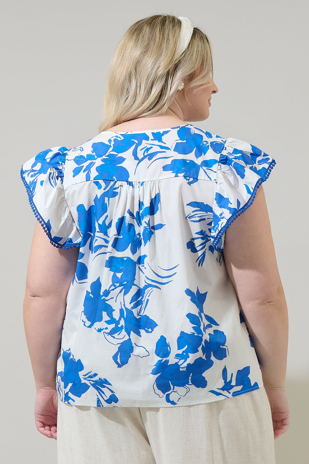 Aby Floral Carya Ruffle Poplin Top Curve