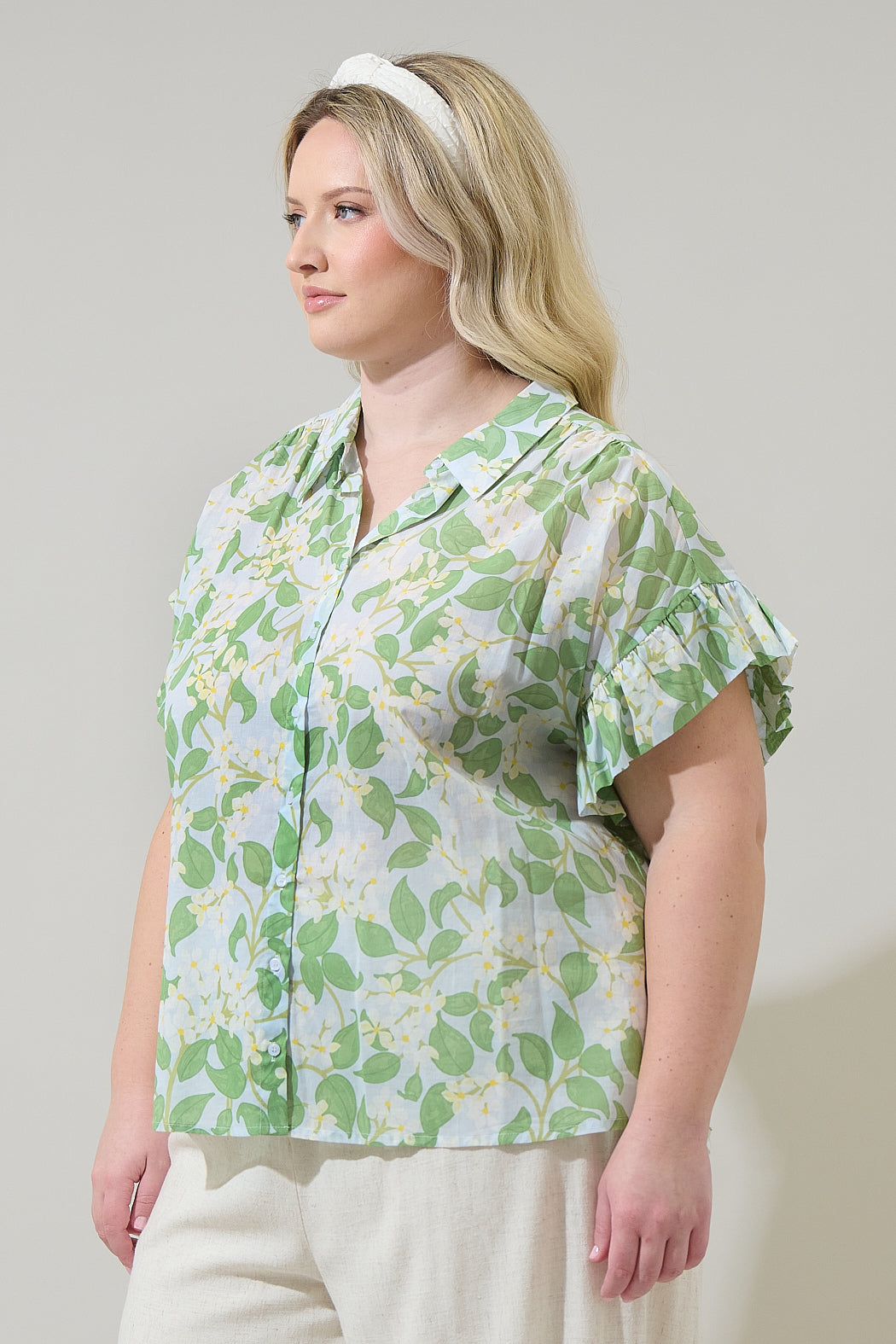 Kiany Floral Ina Button Up Top Curve