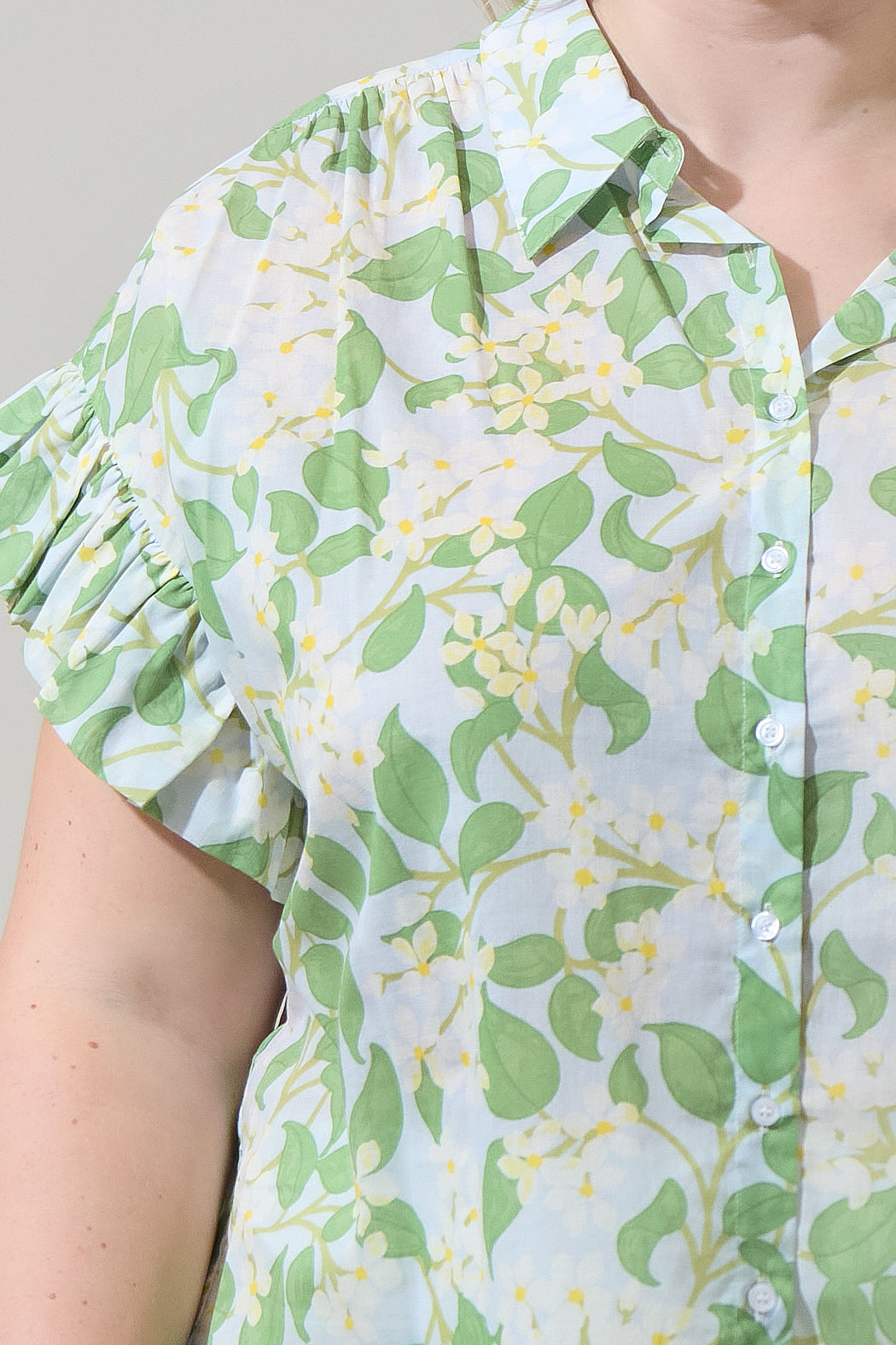 Kiany Floral Ina Button Up Top Curve