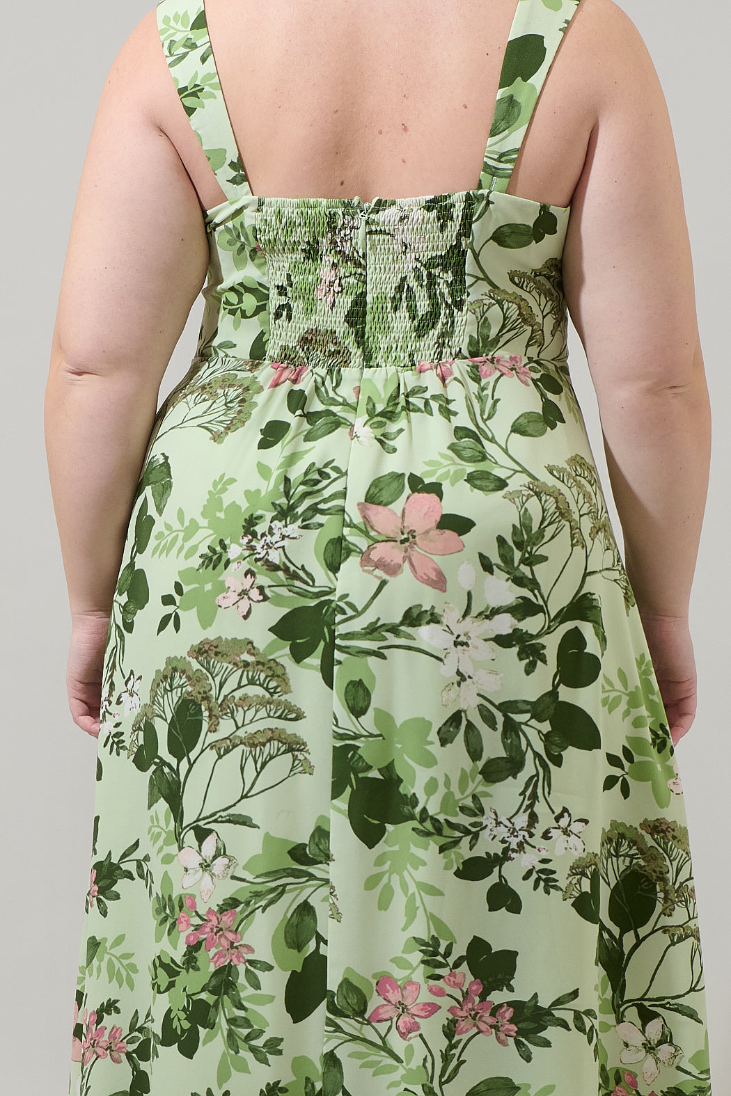 Zane Floral Bary Smocked Maxi Dress Curve
