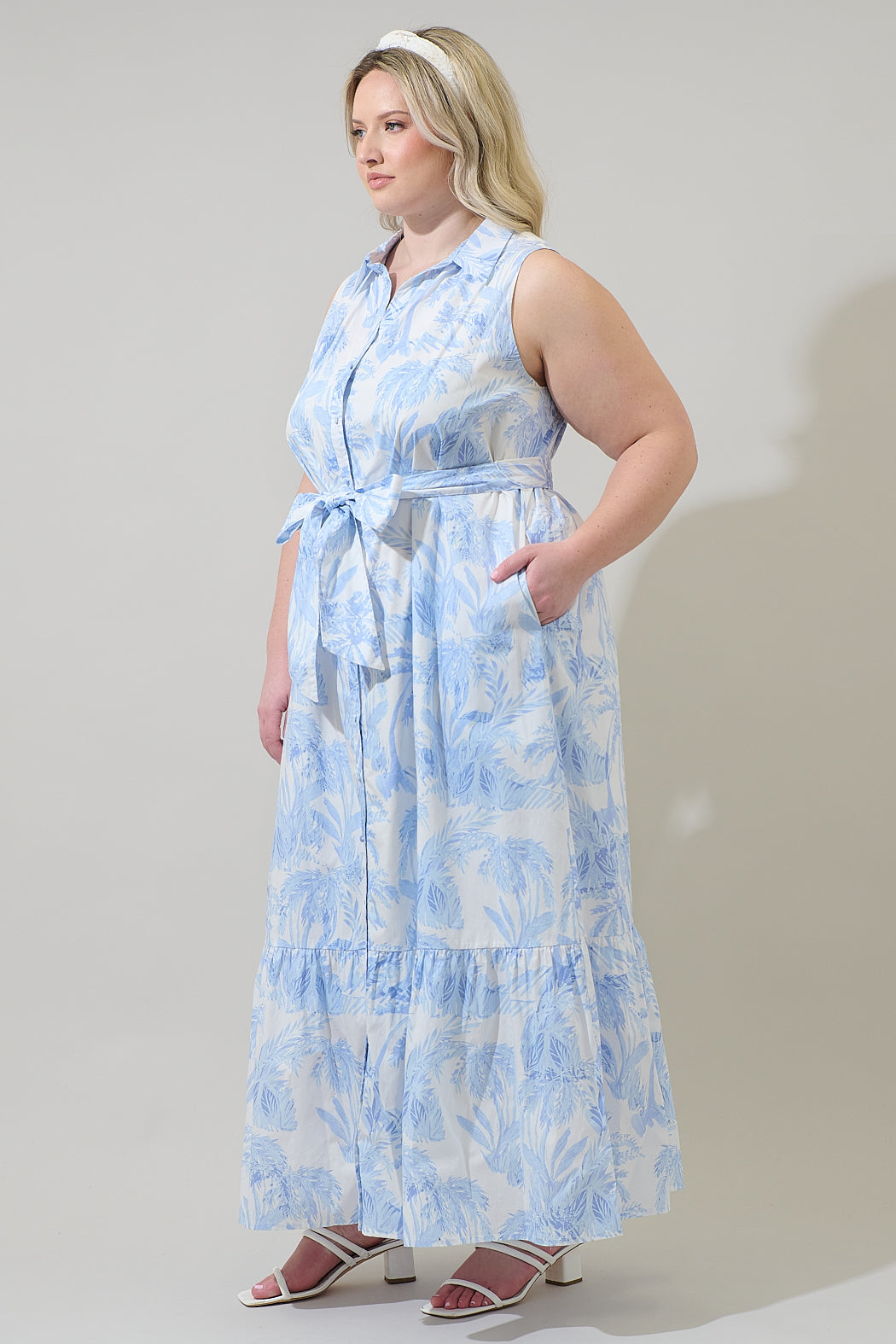 Poly Leaf Cileah Collared Maxi Dress Curve