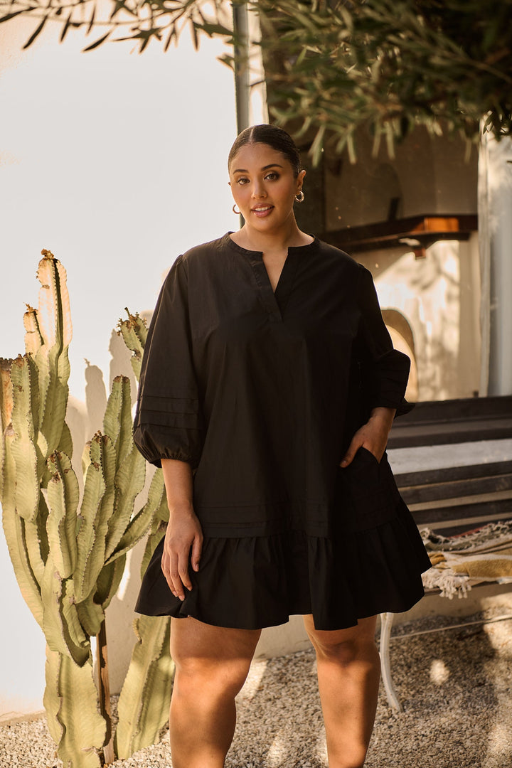 Velma Ruffle Shift Dress Curve