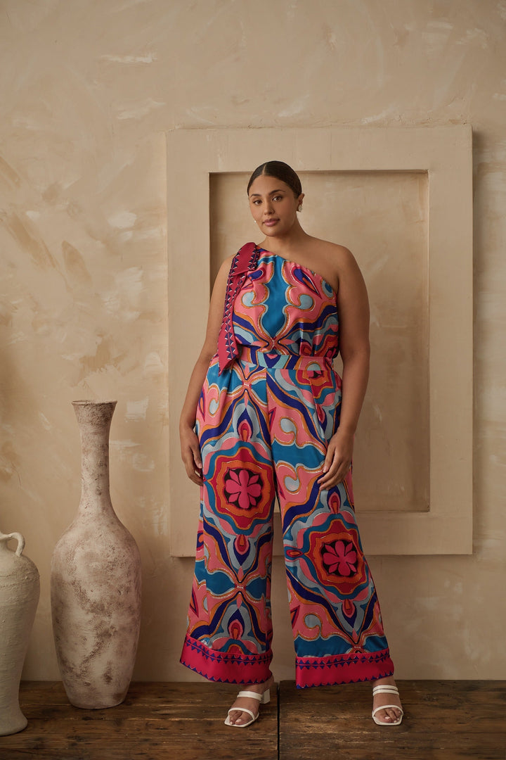 Reyan Abstract Trinity Trio One Shoulder Top Curve