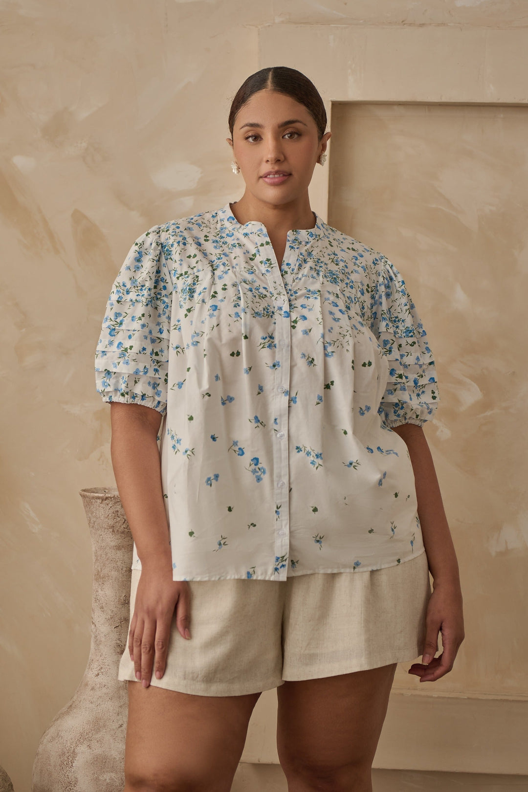 Miley Floral Court Button Down Top Curve