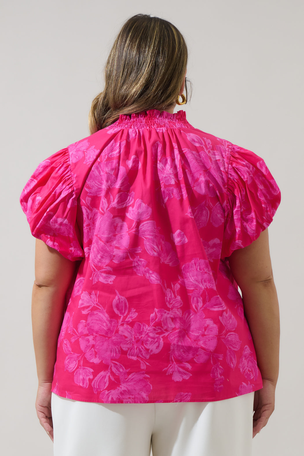 Vacey Floral Poly Smocked Top Curve