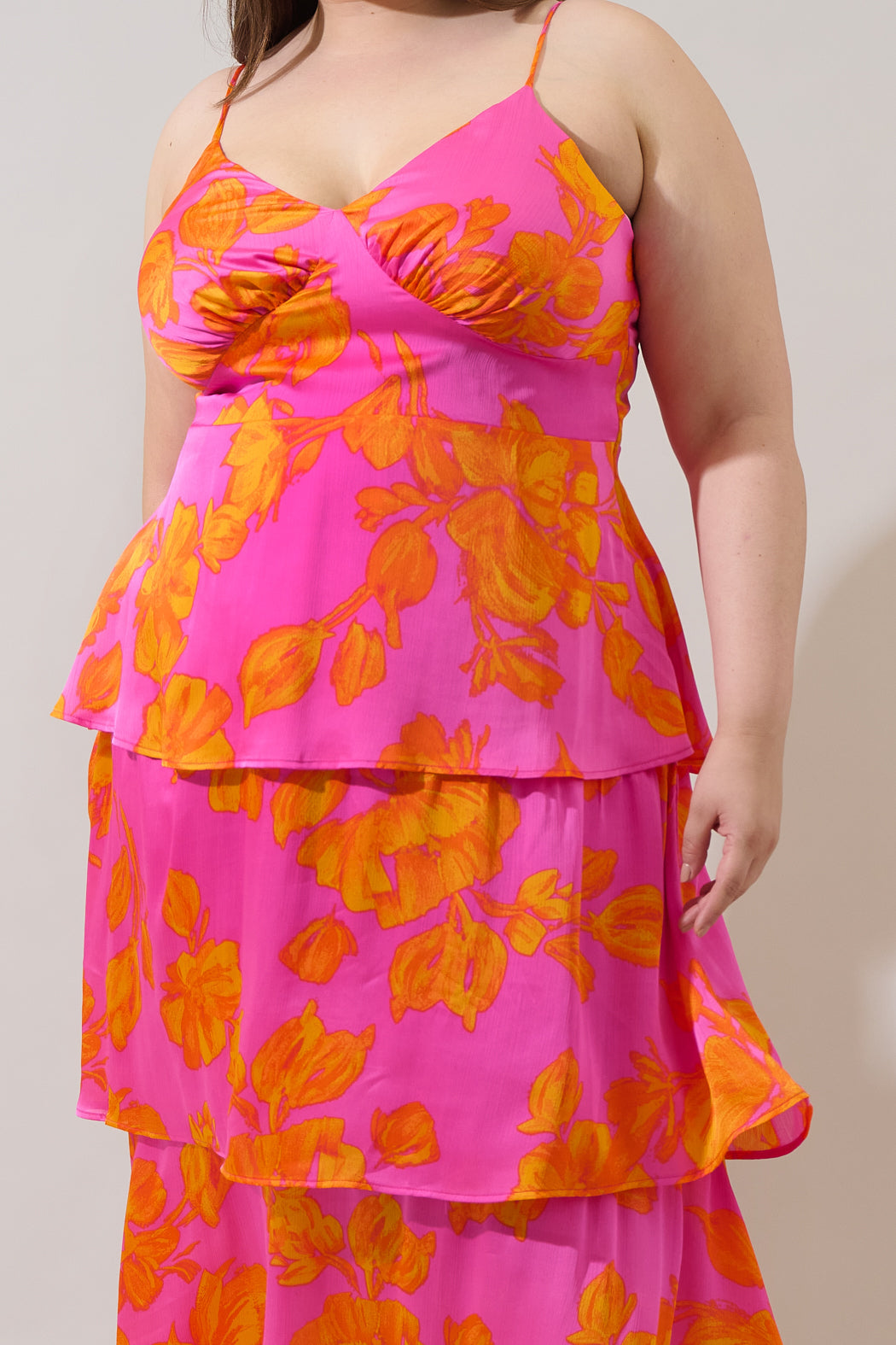 Pacey Floral Yanni Ruffle Tiered Midi Dress Curve