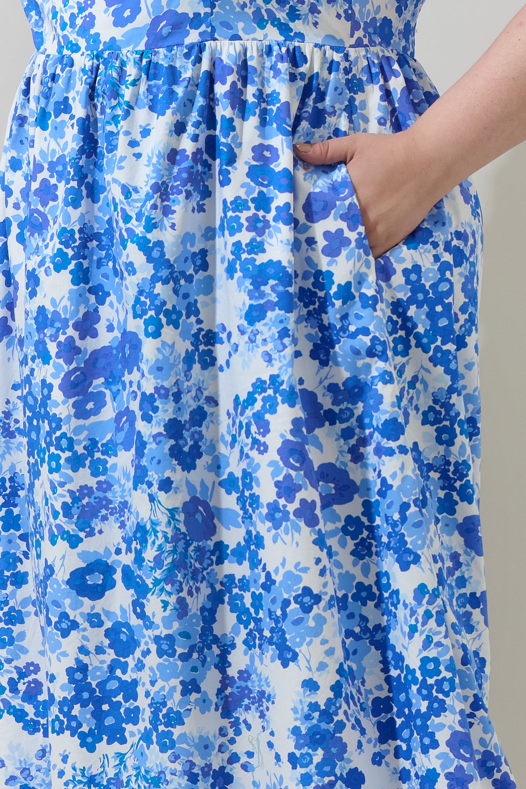 Carli Floral Alessi Puff Sleeve Midi Dress Curve