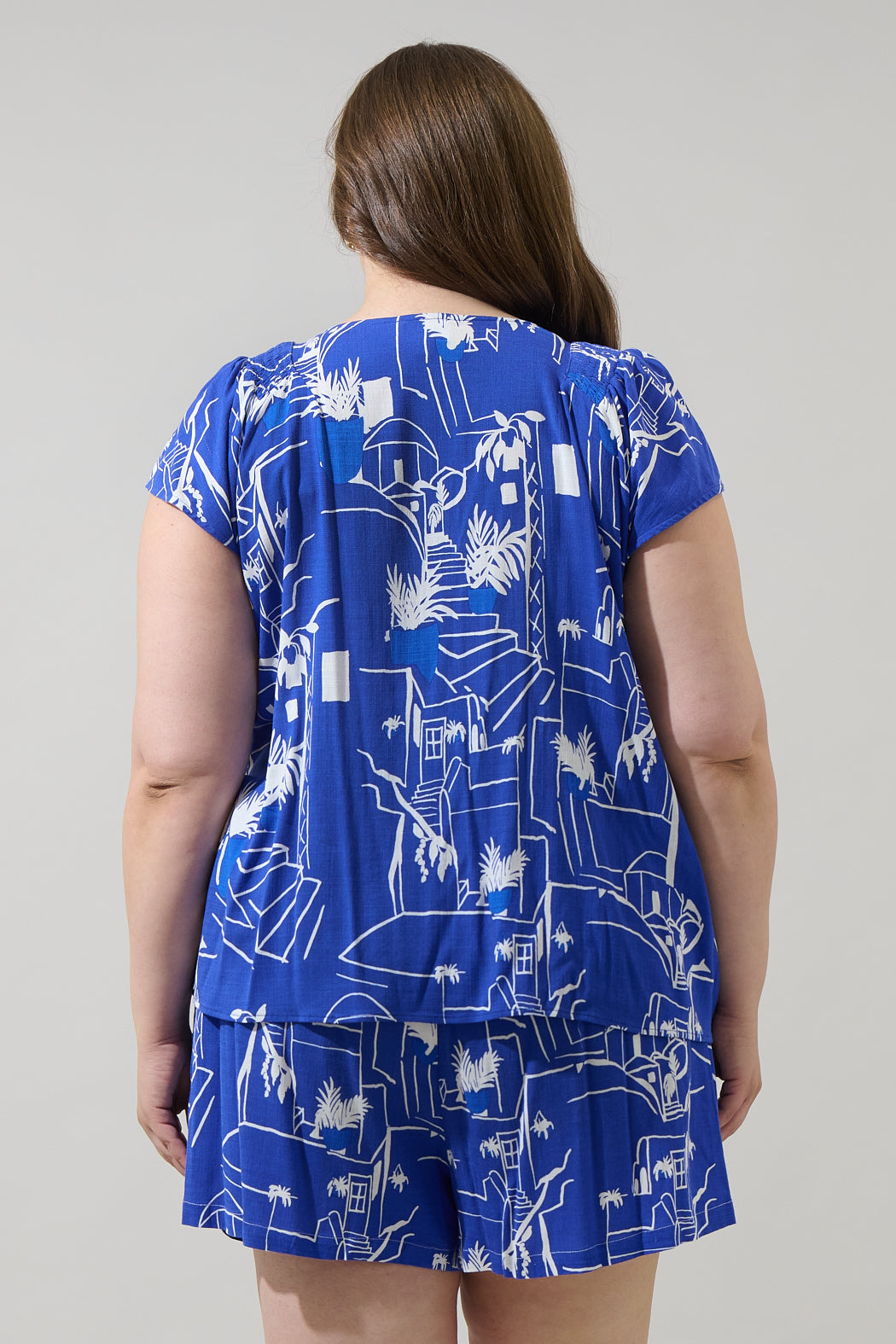 Mims Town Dade Ruffle Top Curve