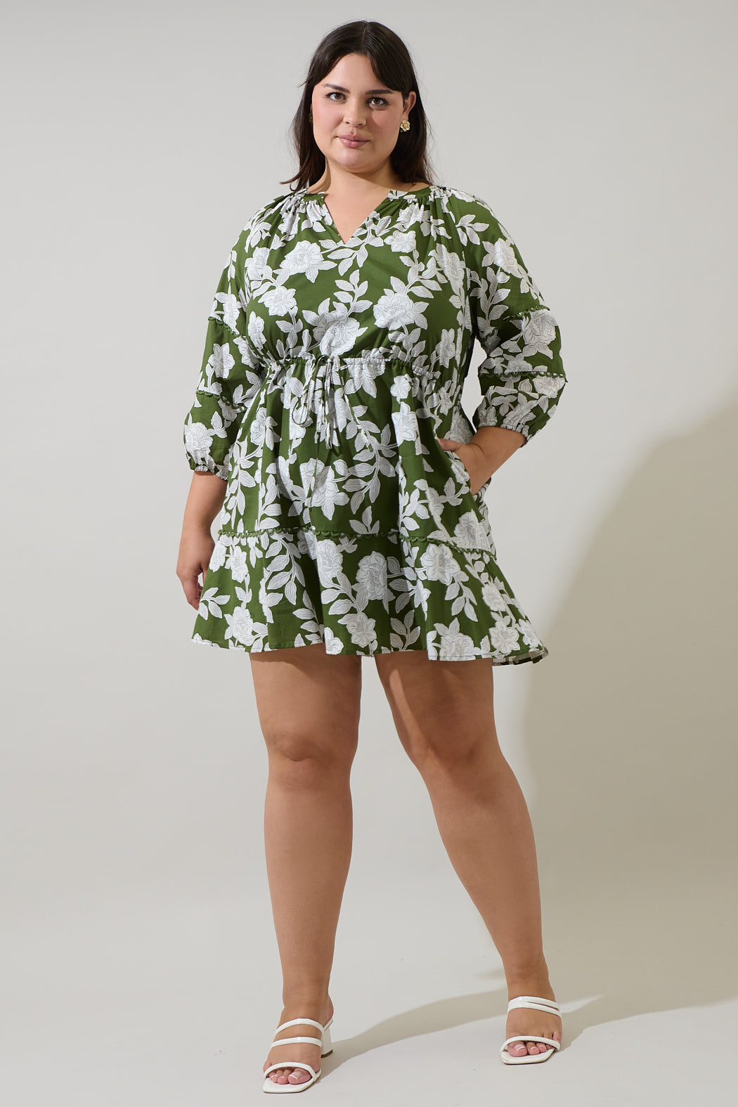 Haizley Floral Dabria Split Neck Mini Dress Curve