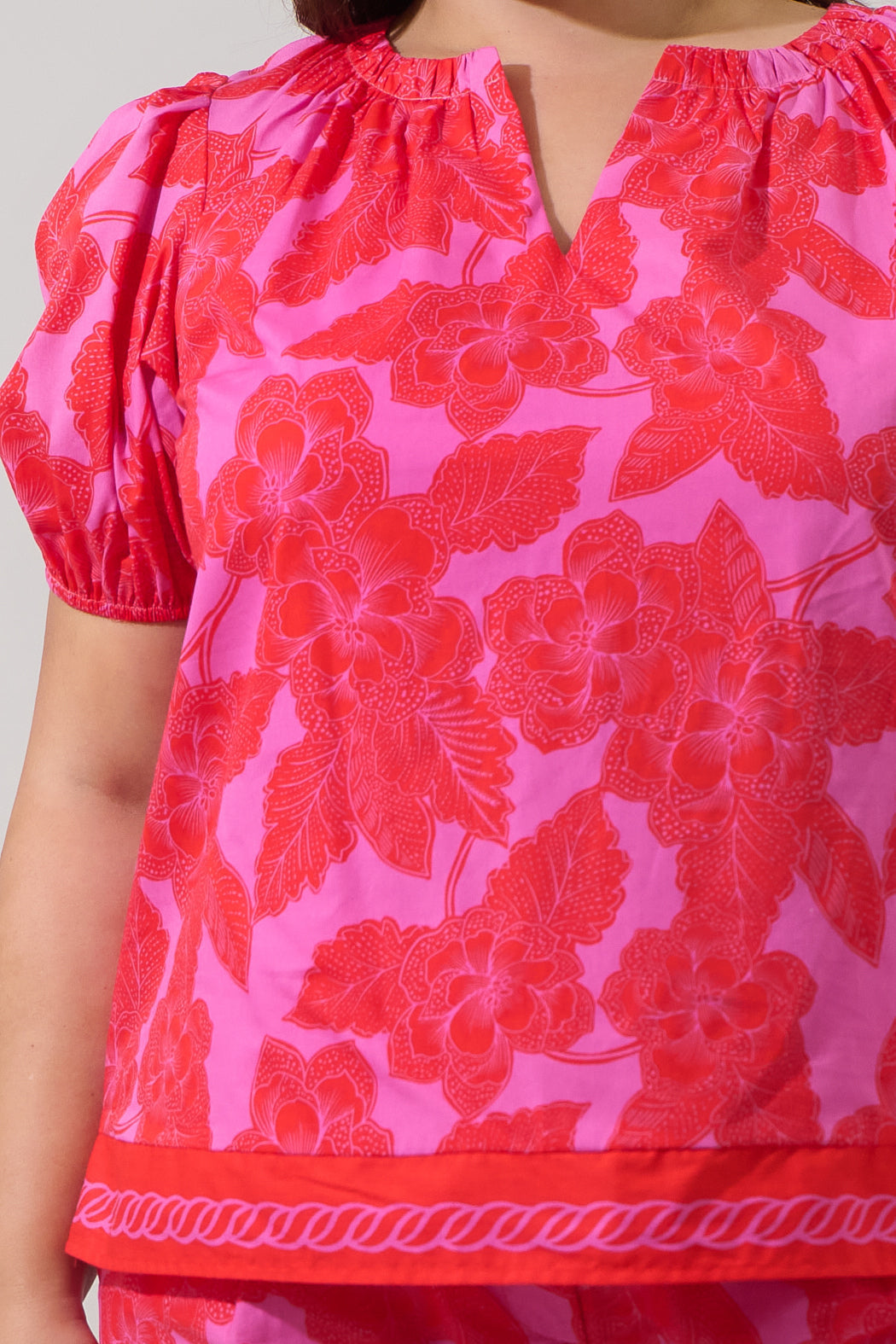 Rency Floral Gily Puff Sleeve Top Curve