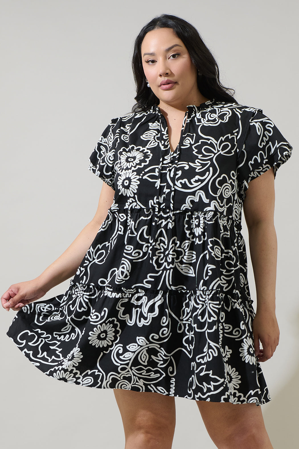 Haylie Floral Empire Tiered Mini Dress Curve