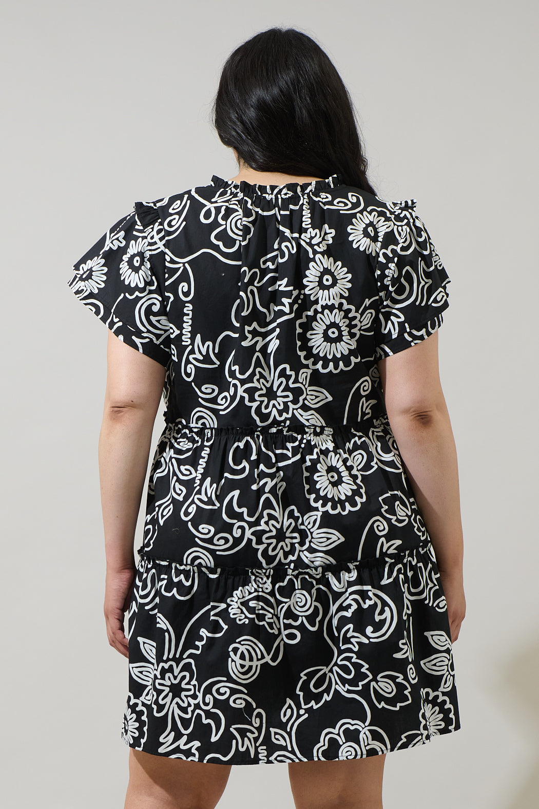 Haylie Floral Empire Tiered Mini Dress Curve