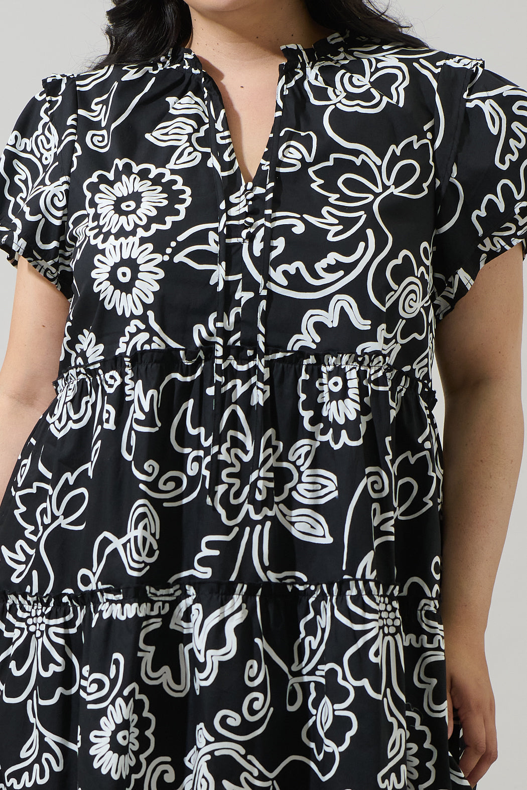 Haylie Floral Empire Tiered Mini Dress Curve