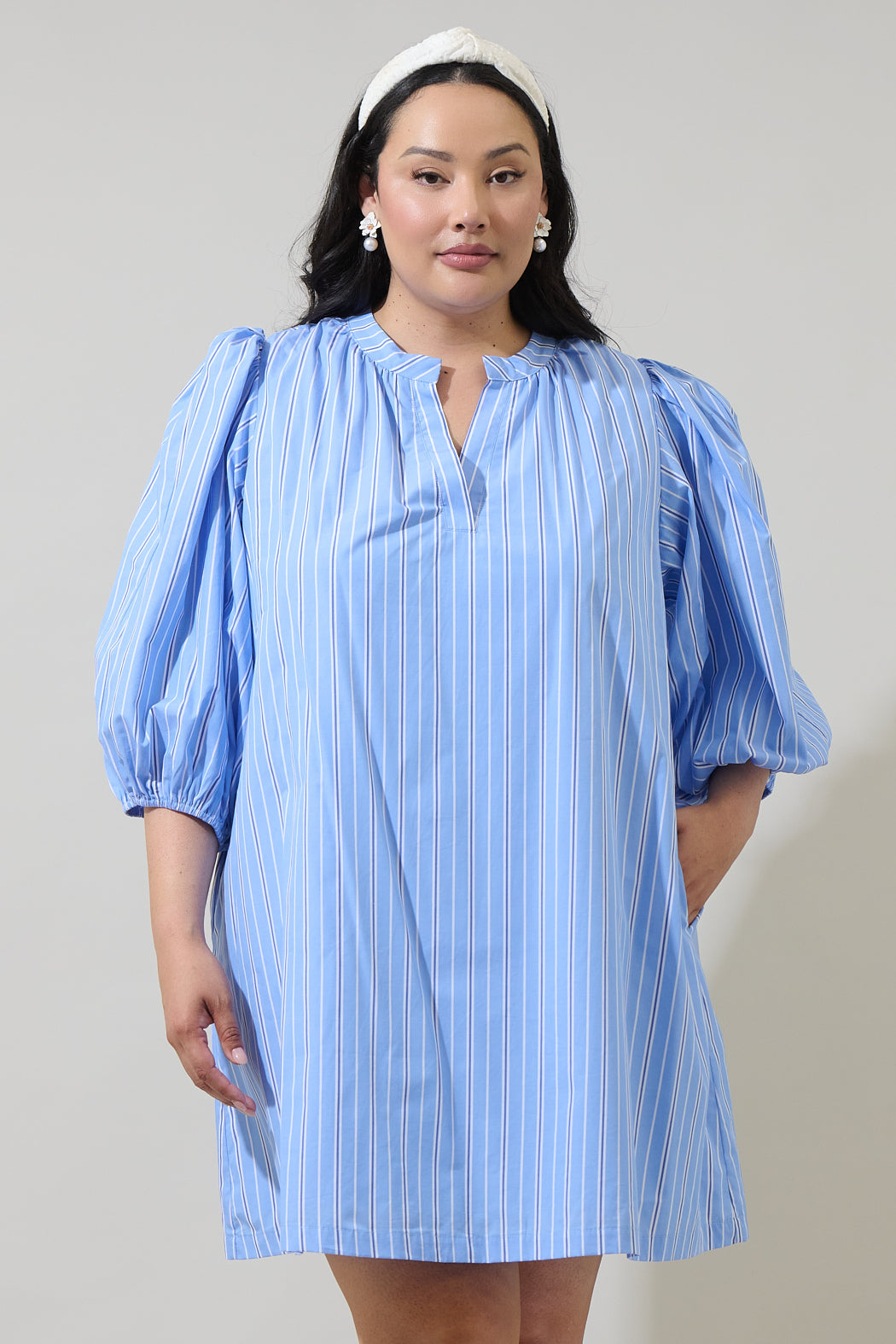 Malaga Striped Victoria Shift Split Neck Mini Dress Curve