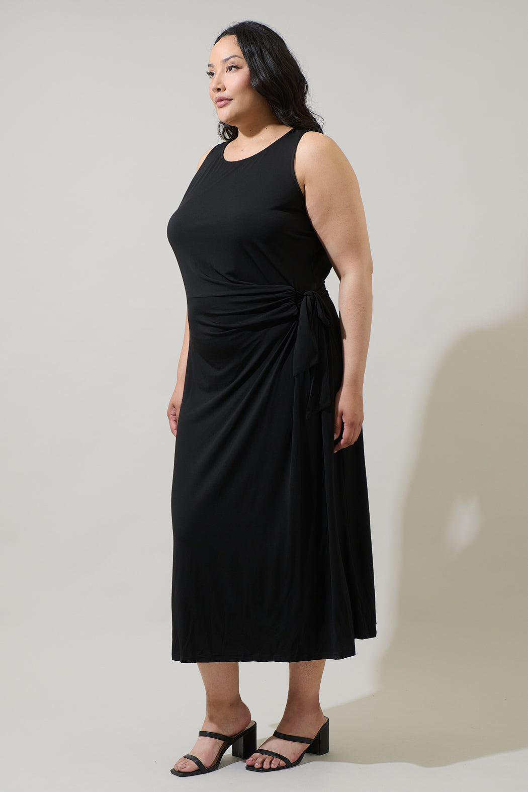 Amary Knit Midi Dress Curve
