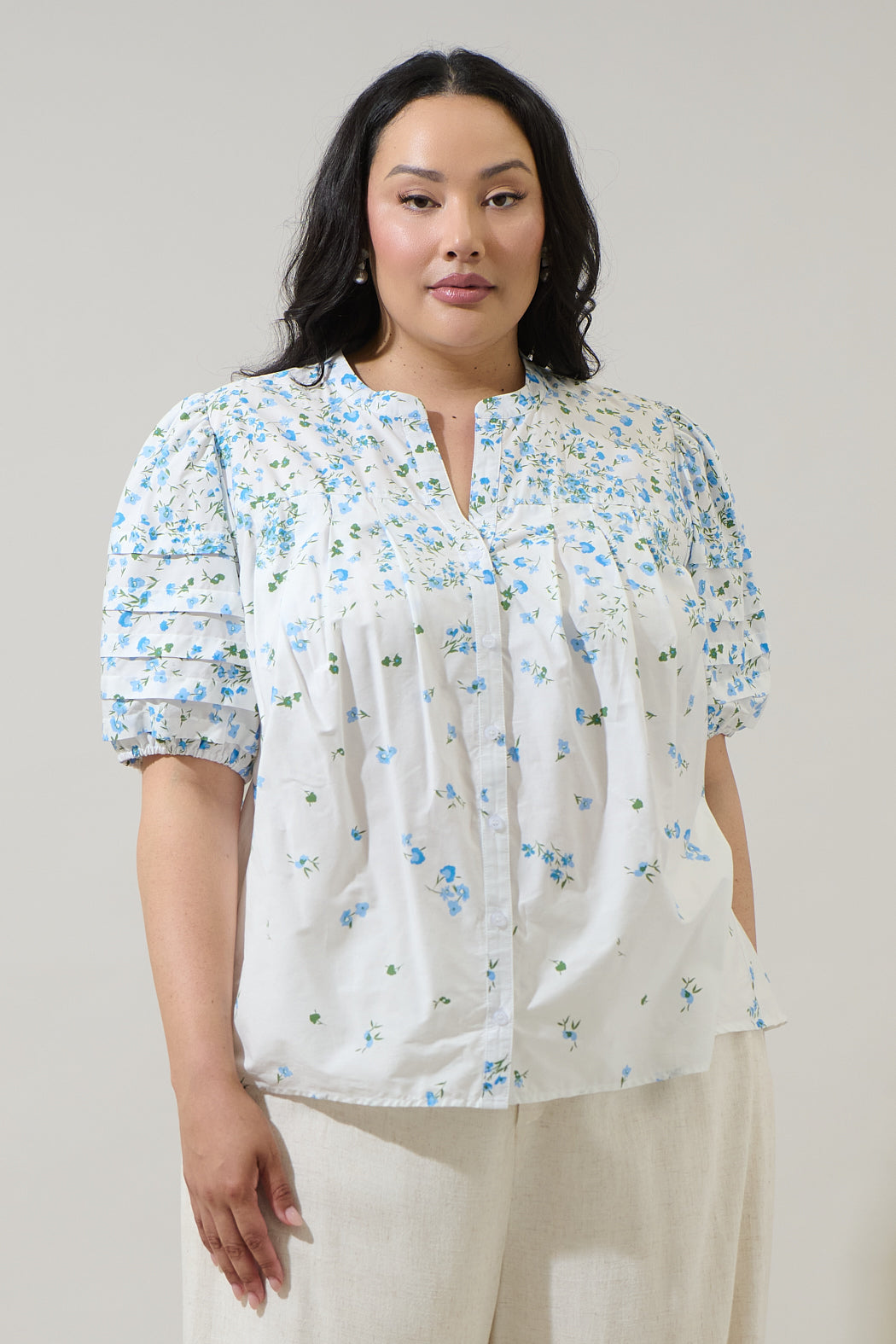Miley Floral Court Button Down Top Curve